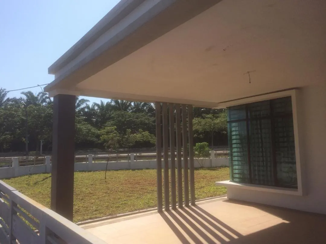 קפלה באטאס Cozy Corner Homestay בית נופש קפלה באטאס